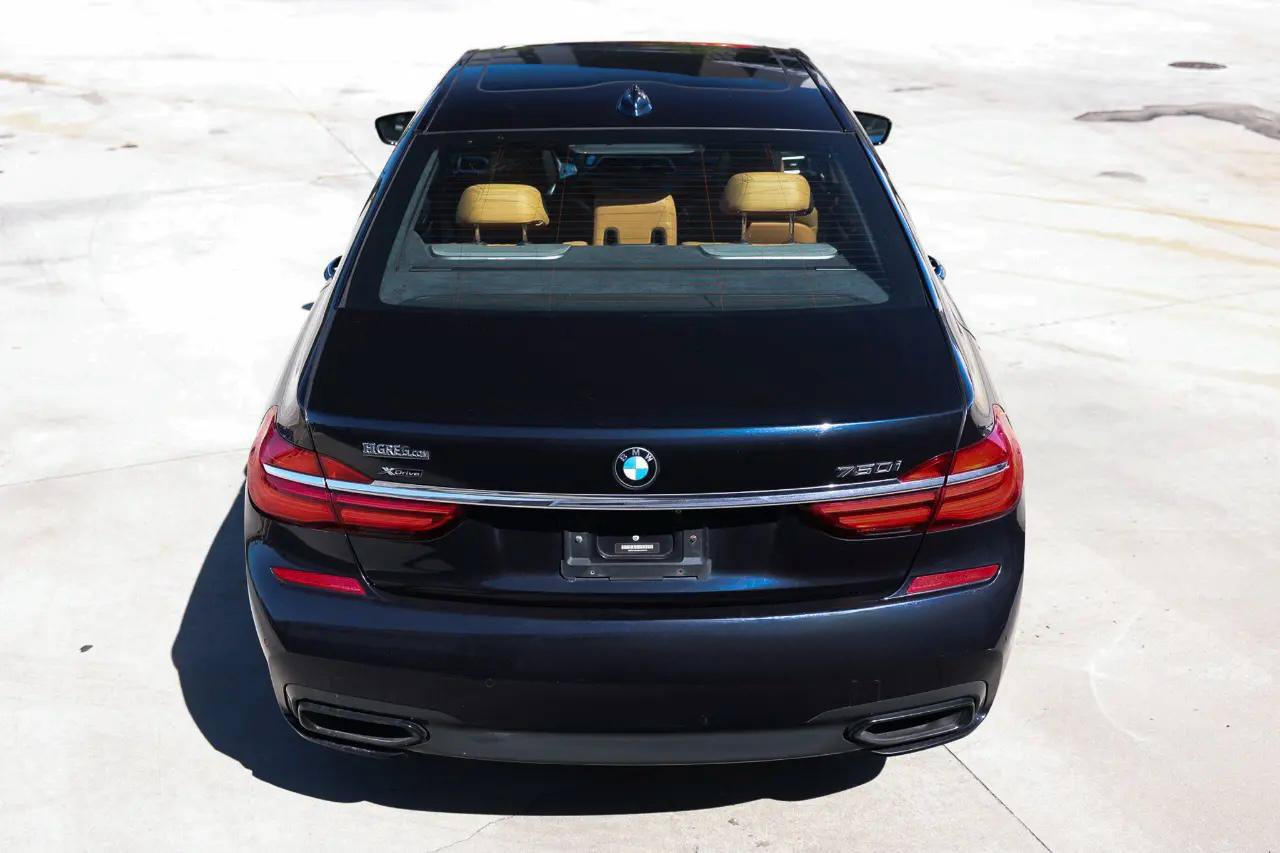 Used 2016 BMW 750i xDrive AWD/4WD image 9