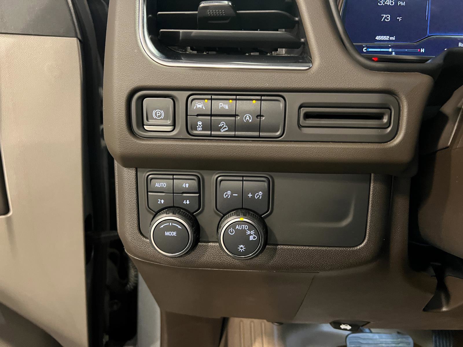 Used 2023 Chevrolet Tahoe Z71 image 15