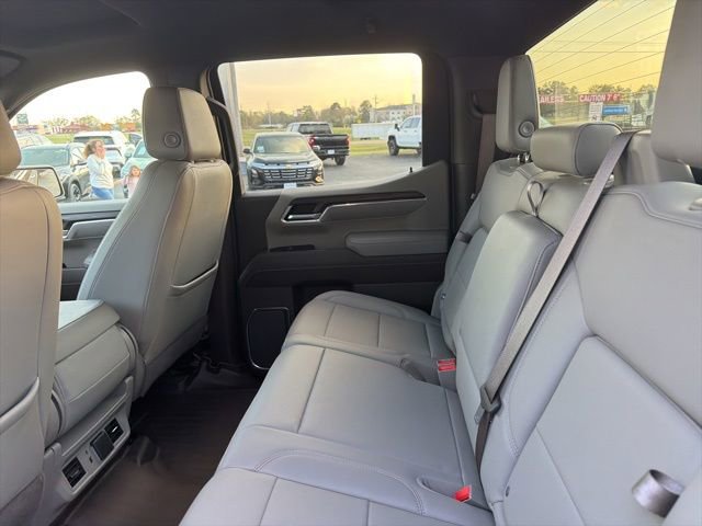 Used 2022 GMC Sierra 1500 SLT image 24