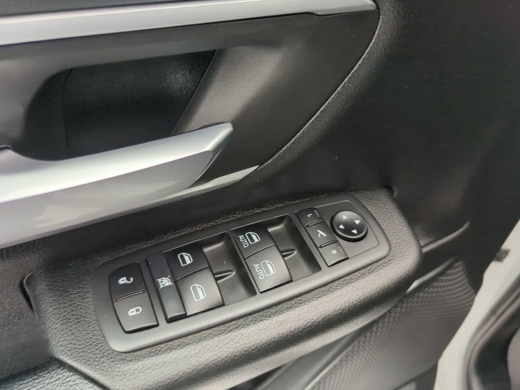 Used 2021 RAM 1500 Big Horn image 41