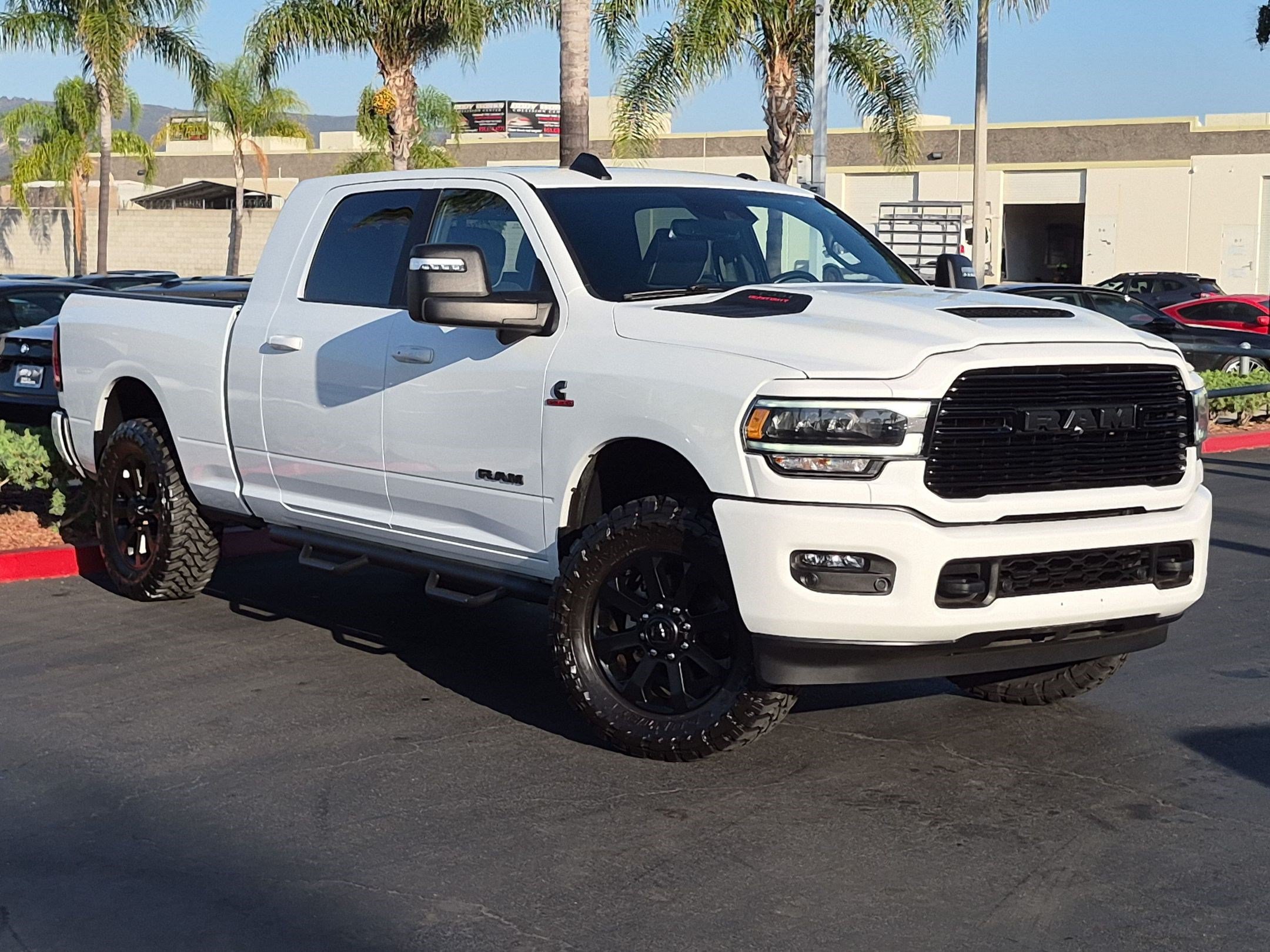 Used 2023 RAM 3500 Laramie AWD/4WD image 2