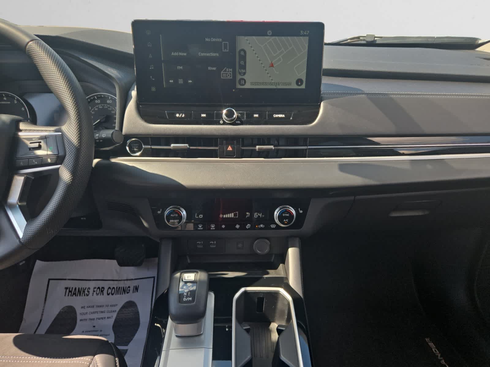 Used 2025 Mitsubishi Outlander SE AWD/4WD image 11