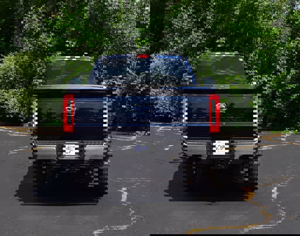 New 2025 Ford F250 XLT w/ F-250 >10K GVWR Package image 4