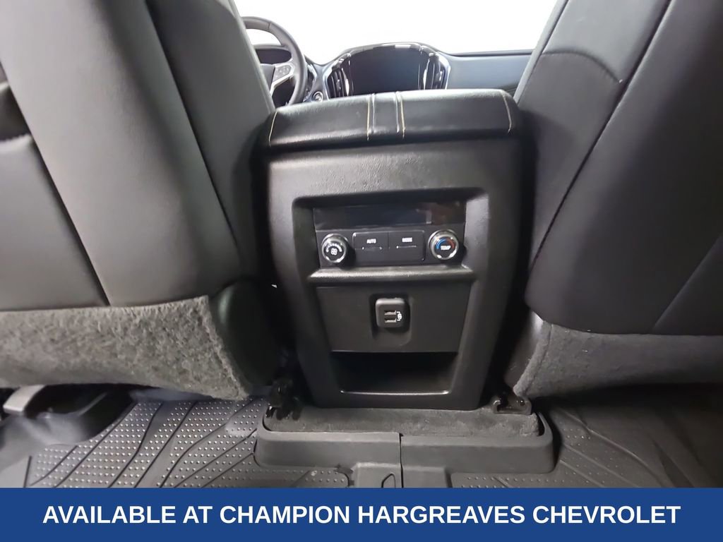 Certified 2023 Chevrolet Traverse LT image 30