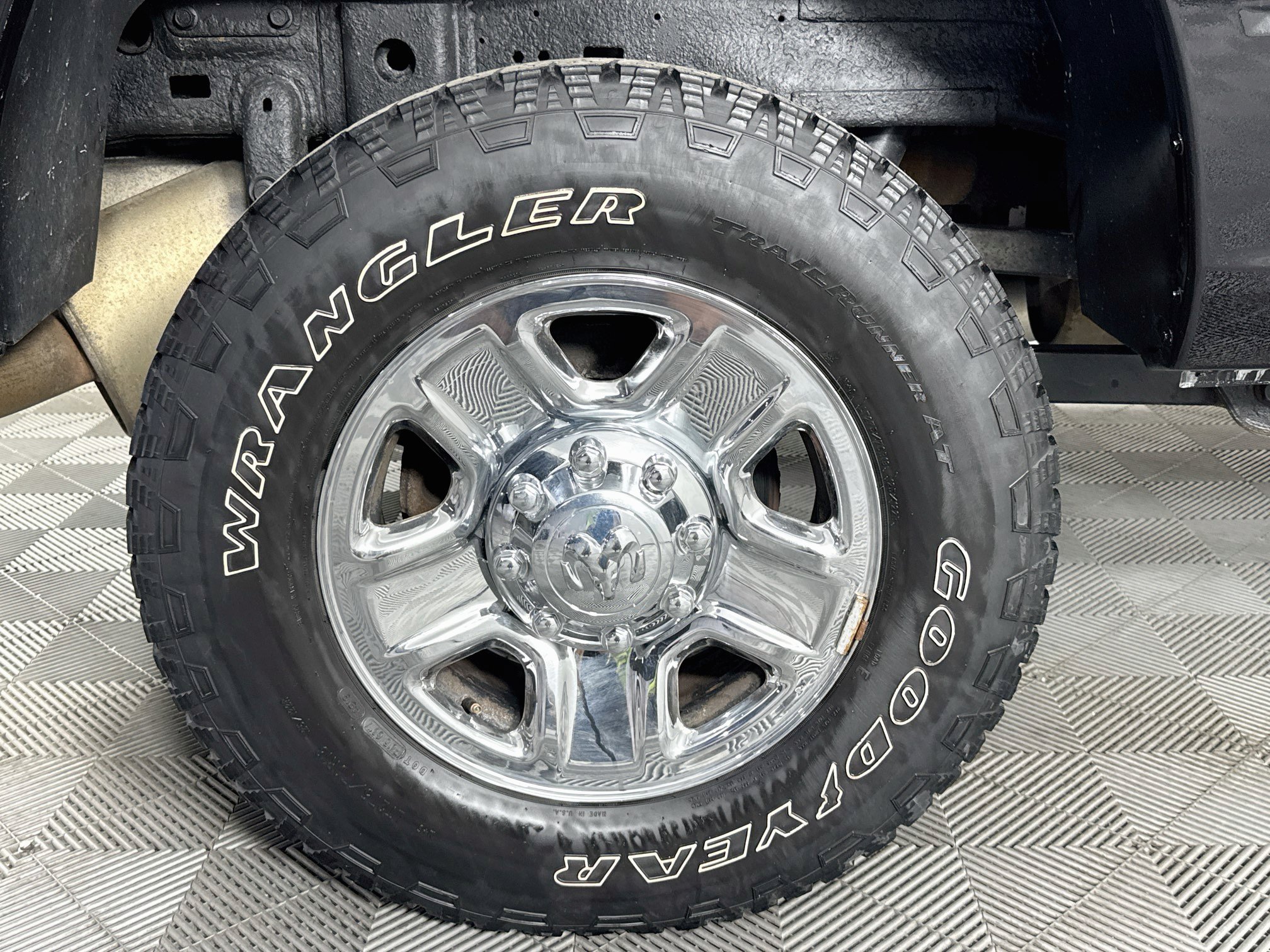 Used 2016 RAM 2500 Tradesman w/ Chrome Appearance Group AWD/4WD image 29