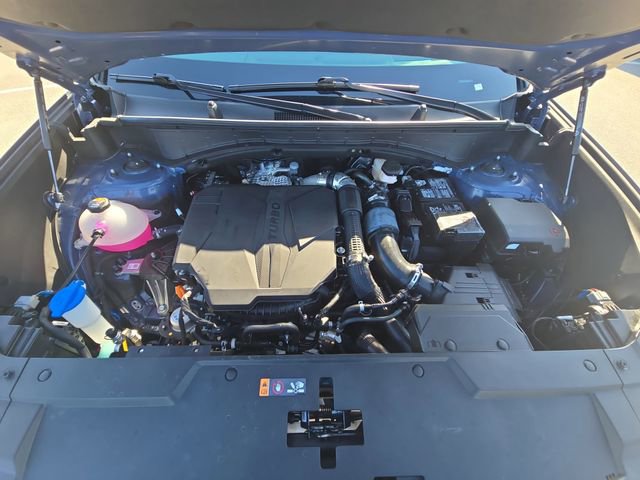 Used 2025 Hyundai Santa Fe Calligraphy image 32