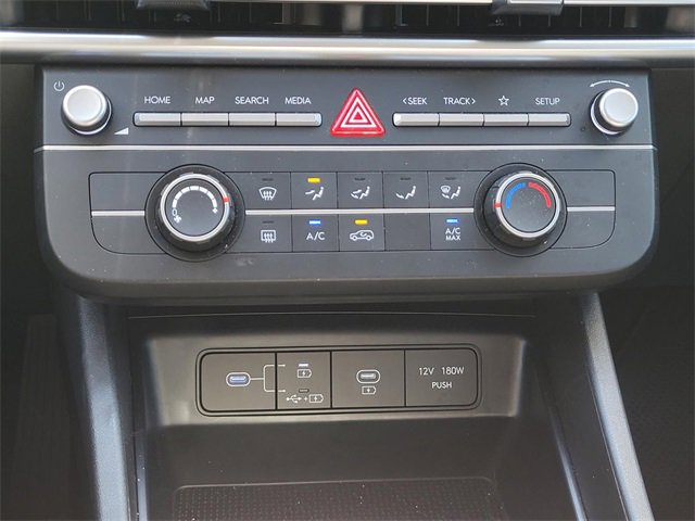 New 2025 Hyundai Tucson SE image 18