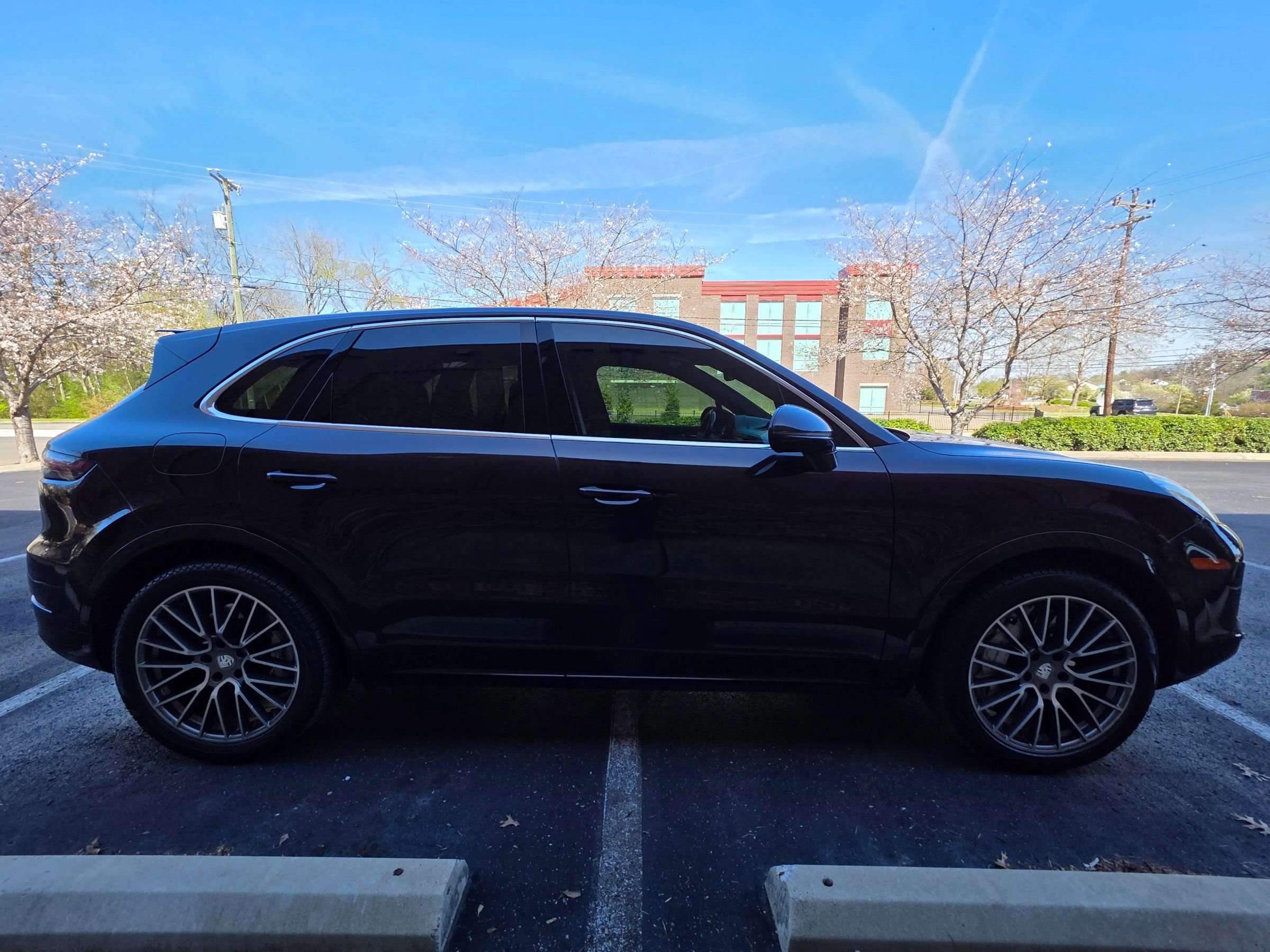 Used 2019 Porsche Cayenne Turbo AWD/4WD image 6