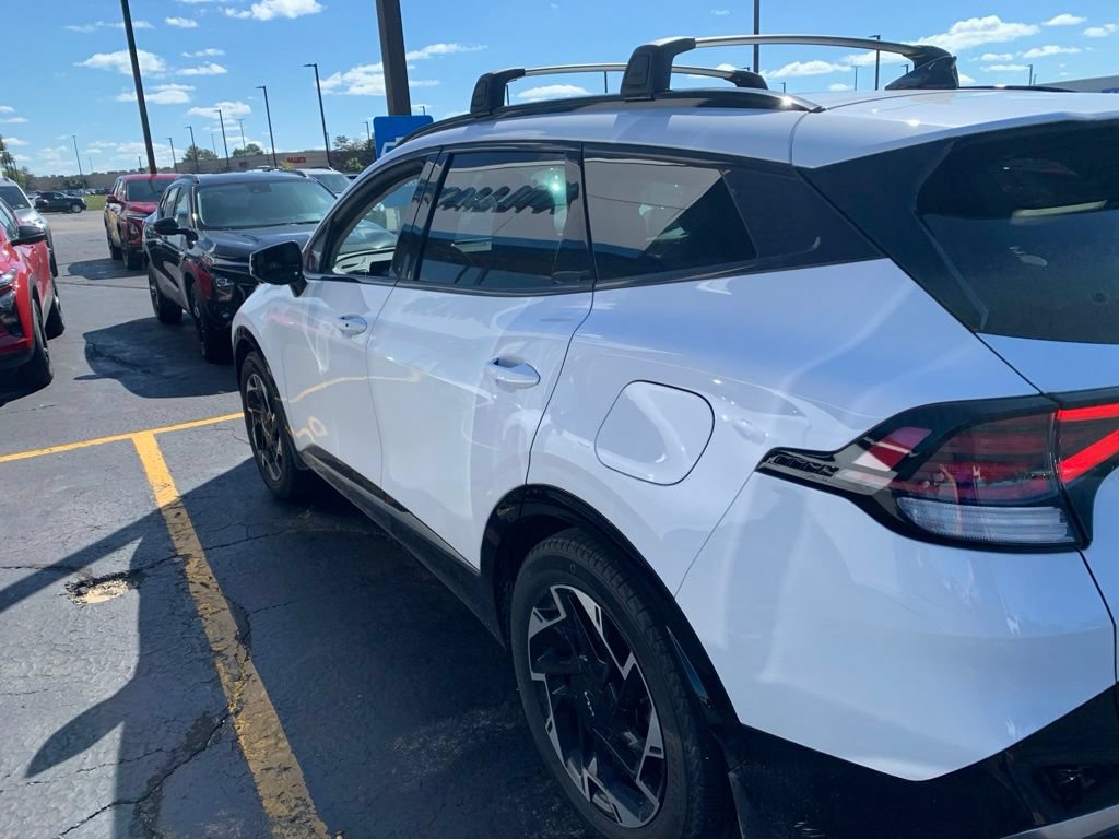 Used 2025 Kia Sportage SX FWD image 6