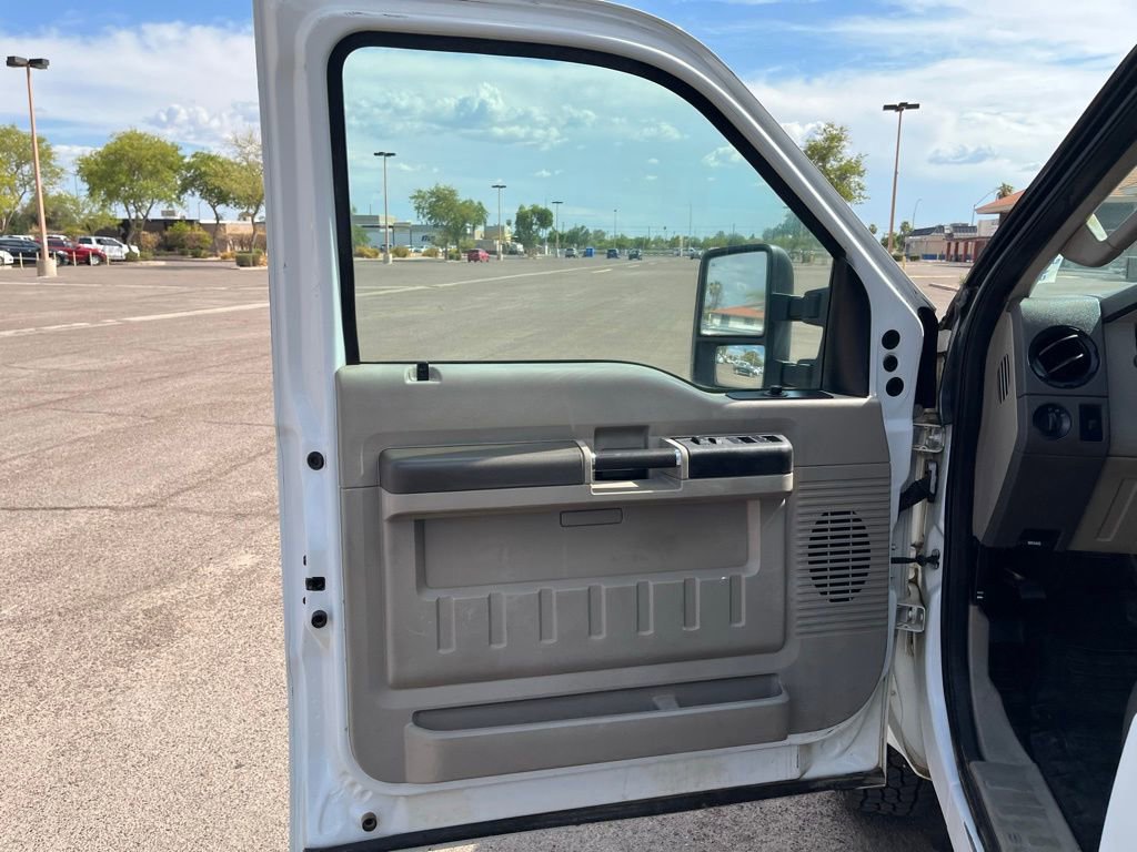 Used 2010 Ford F250 XL image 21