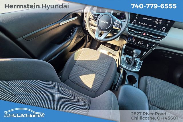 Used 2024 Kia Seltos LX AWD/4WD image 10