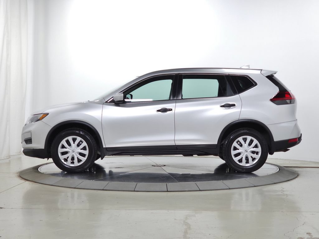 Used 2018 Nissan Rogue S AWD/4WD image 4