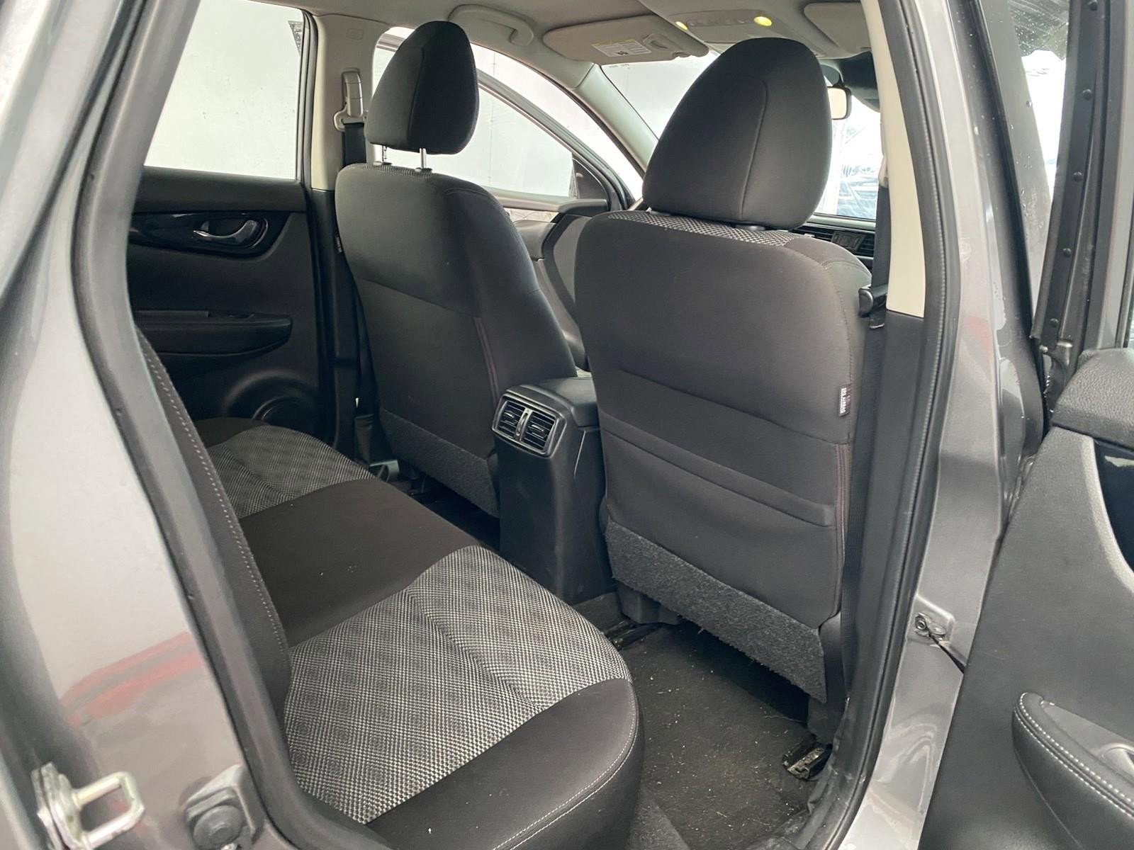 Used 2019 Nissan Rogue Sport SV w/ Technology Package image 11