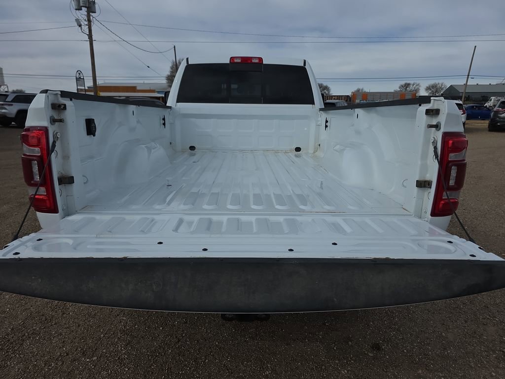 Used 2023 RAM 3500 Laramie image 19