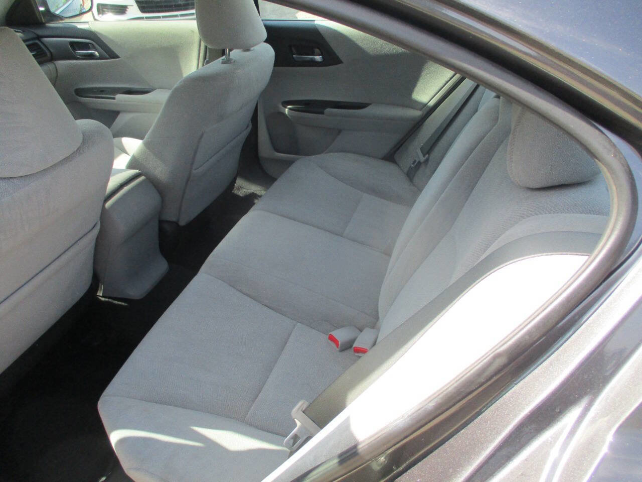 Used 2013 Honda Accord LX image 7