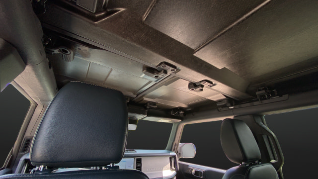 Used 2024 Ford Bronco Outer Banks AWD/4WD image 12
