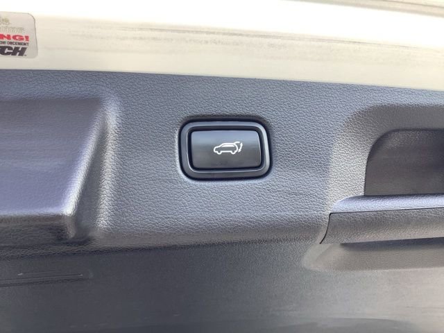 Used 2023 Hyundai Palisade SEL w/ Cargo Package image 12