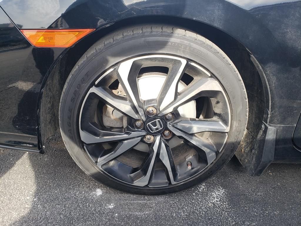 Used 2018 Honda Civic Si image 32