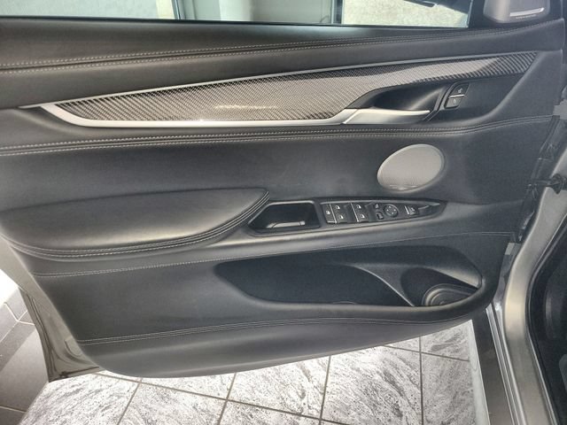Used 2017 BMW X6 M AWD/4WD image 13