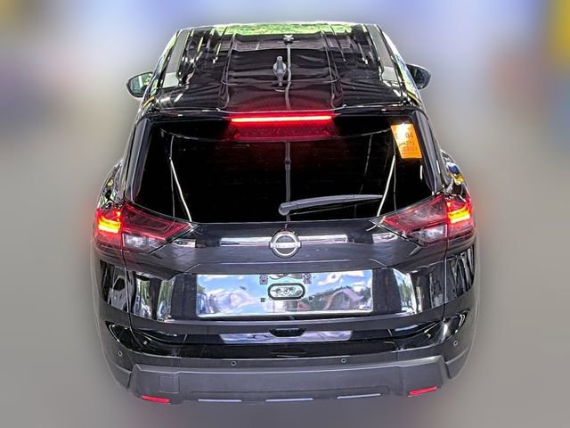 Used 2024 Nissan Rogue S AWD/4WD image 12