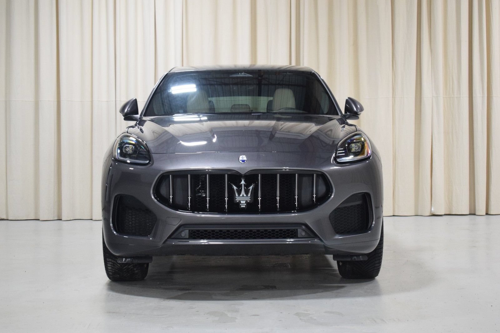 Certified 2024 Maserati Grecale Modena AWD/4WD image 10