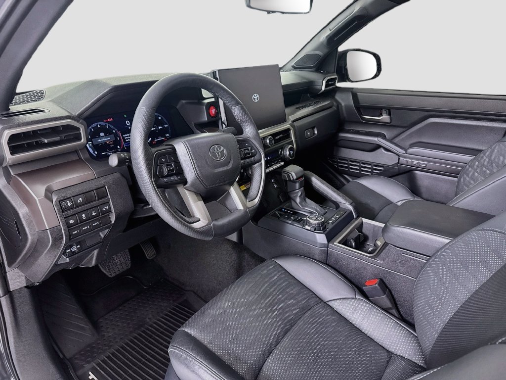 Used 2025 Toyota Tacoma TRD Off-Road w/ TRD Off Road Premium Package AWD/4WD image 10