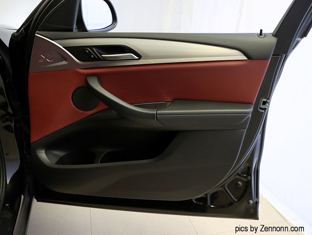 Certified 2023 BMW X4 xDrive30i w/ Premium Package image 31