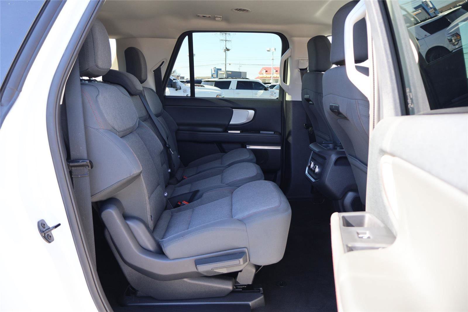 Certified 2025 Ford Expedition Max Active RWD image 34