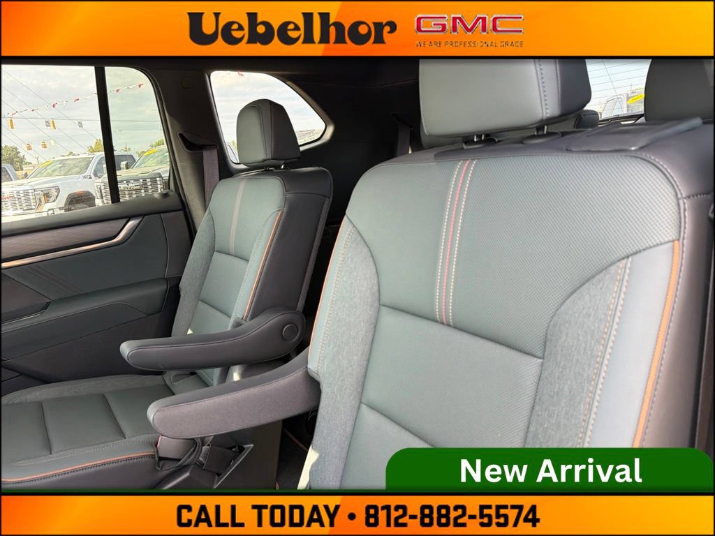 Used 2024 GMC Acadia AT4 AWD/4WD image 19
