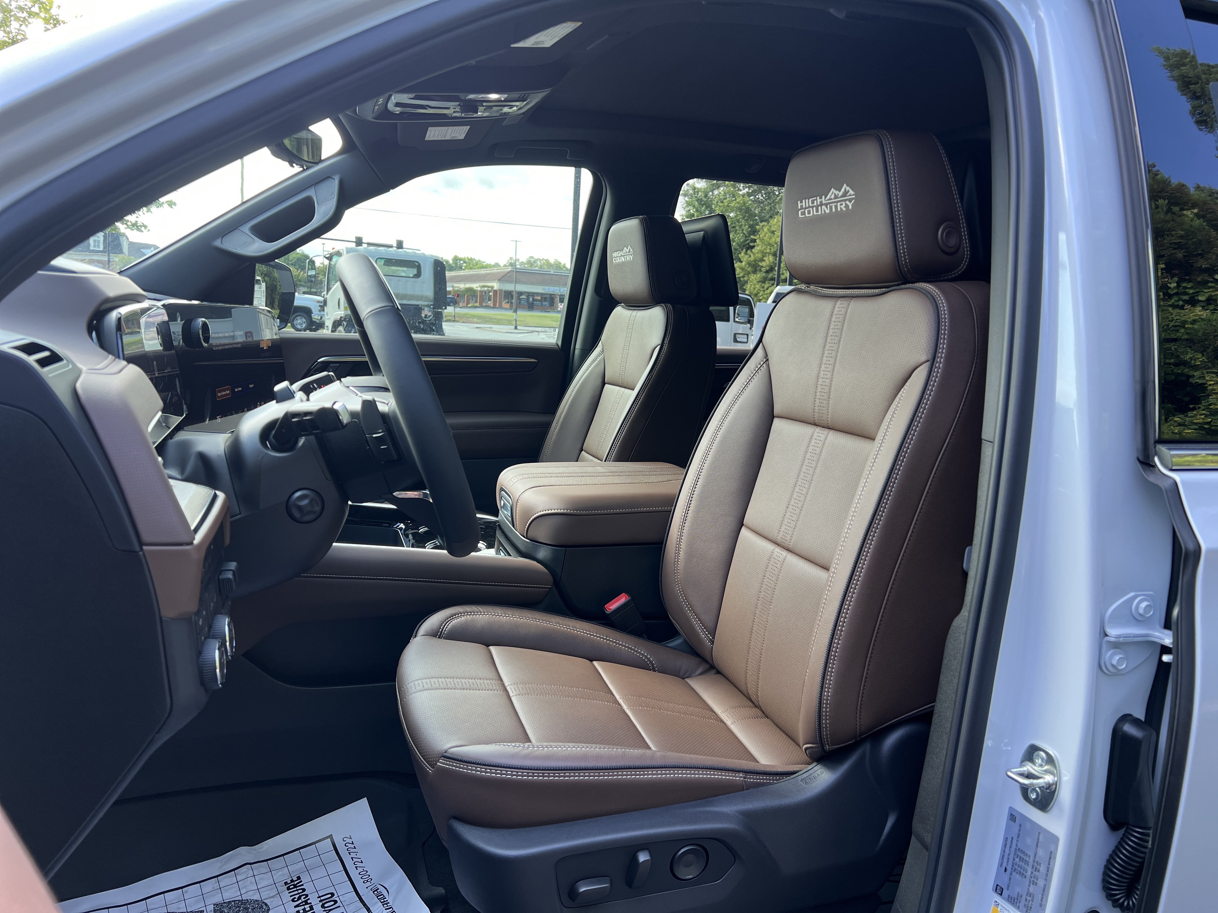 New 2026 Chevrolet Tahoe High Country AWD/4WD image 16