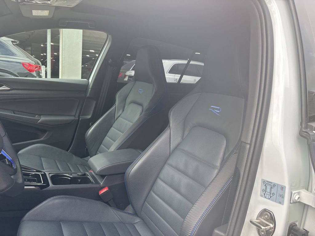 Used 2024 Volkswagen Golf R image 13