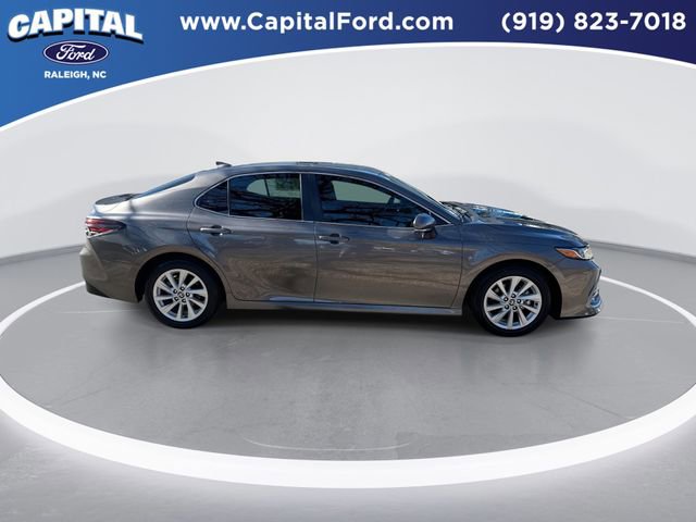 Used 2024 Toyota Camry LE w/ Convenience Package image 9