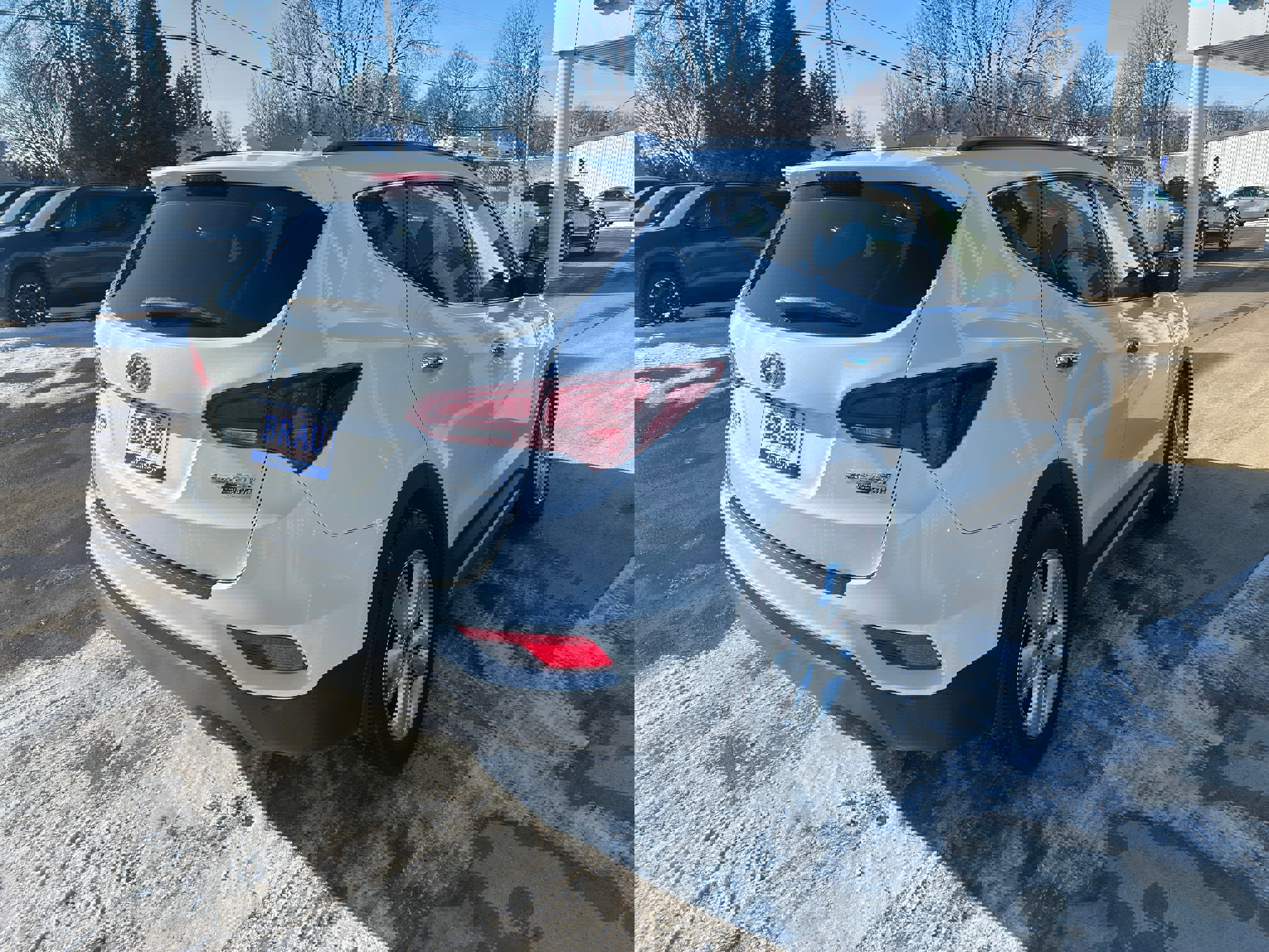 Used 2017 Hyundai Santa Fe Sport w/ 2.0T Ultimate Tech Package 05 image 6