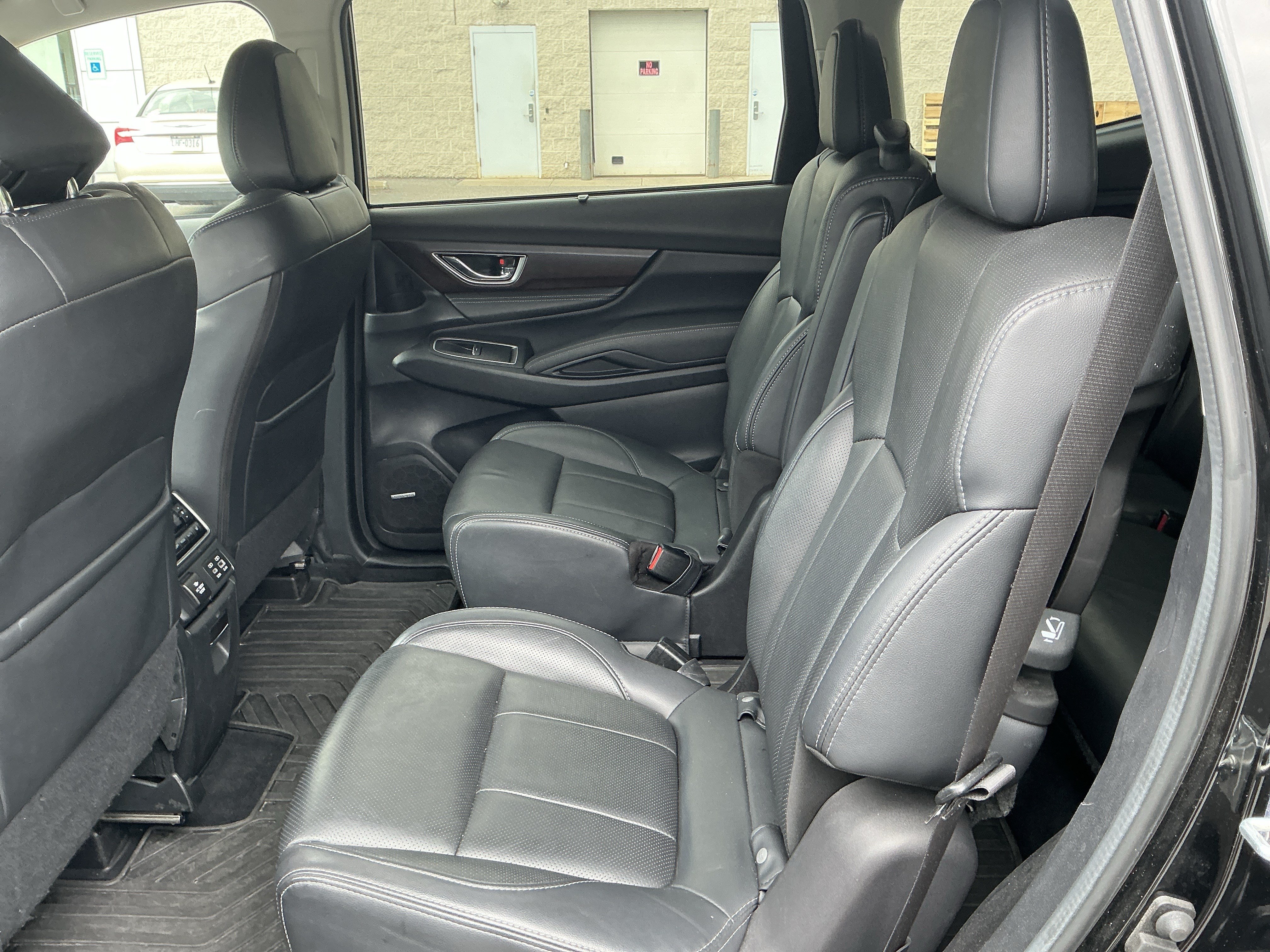 Used 2023 Subaru Ascent Touring AWD/4WD image 16