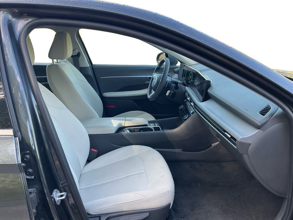 Used 2025 Hyundai Sonata SEL FWD image 15