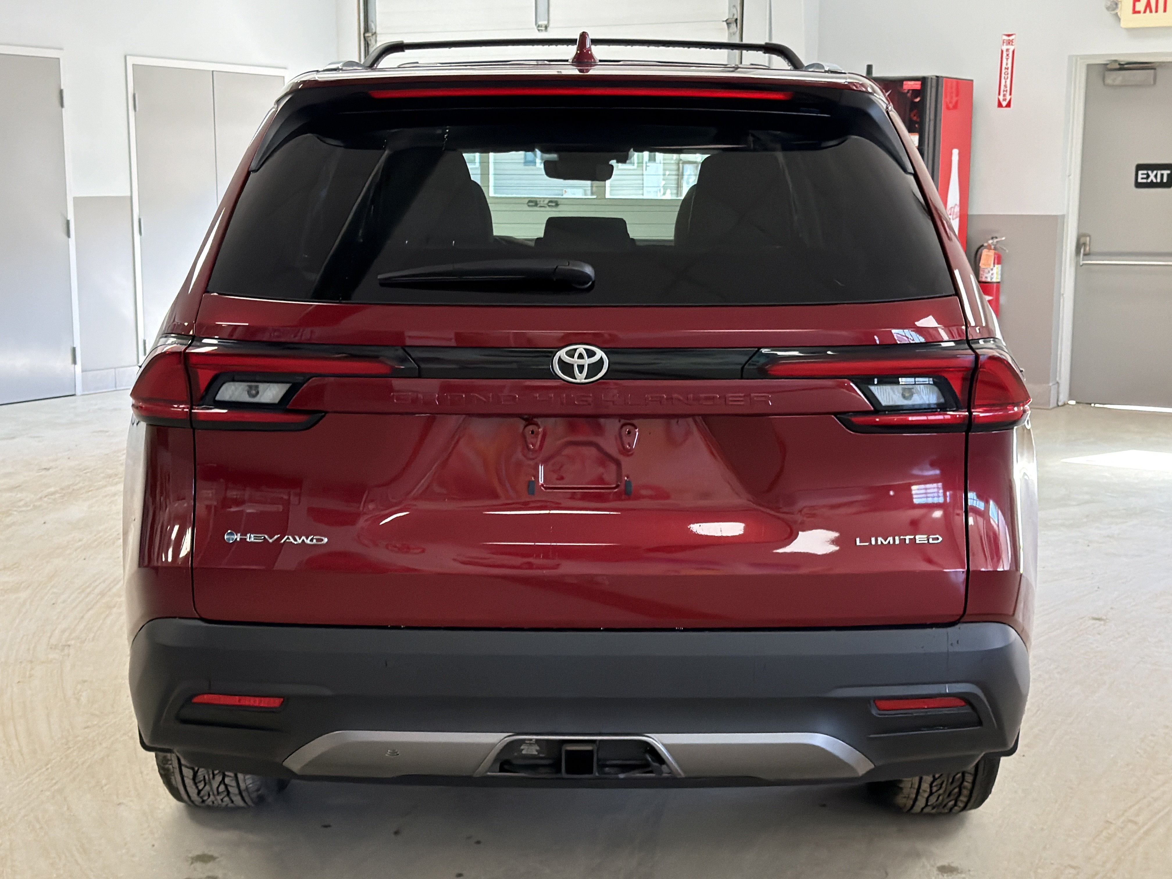 New 2026 Toyota Grand Highlander Limited AWD/4WD image 9