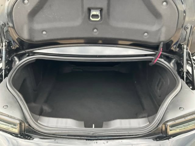 Used 2018 Chevrolet Camaro SS RWD image 27