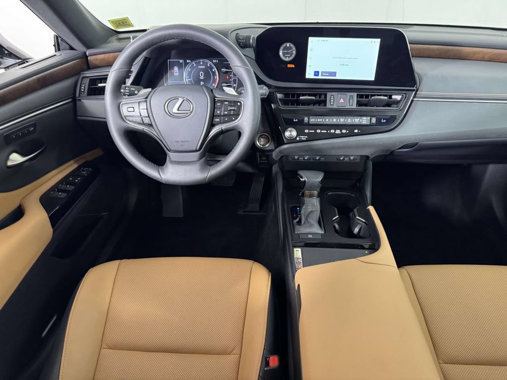 Used 2024 Lexus ES 350 w/ Premium Package FWD image 5