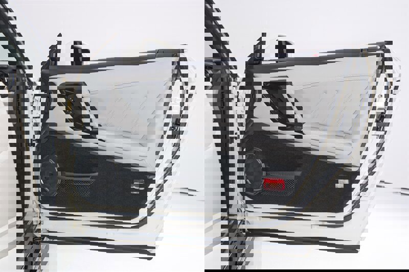 Used 2021 Nissan GT-R Premium image 29