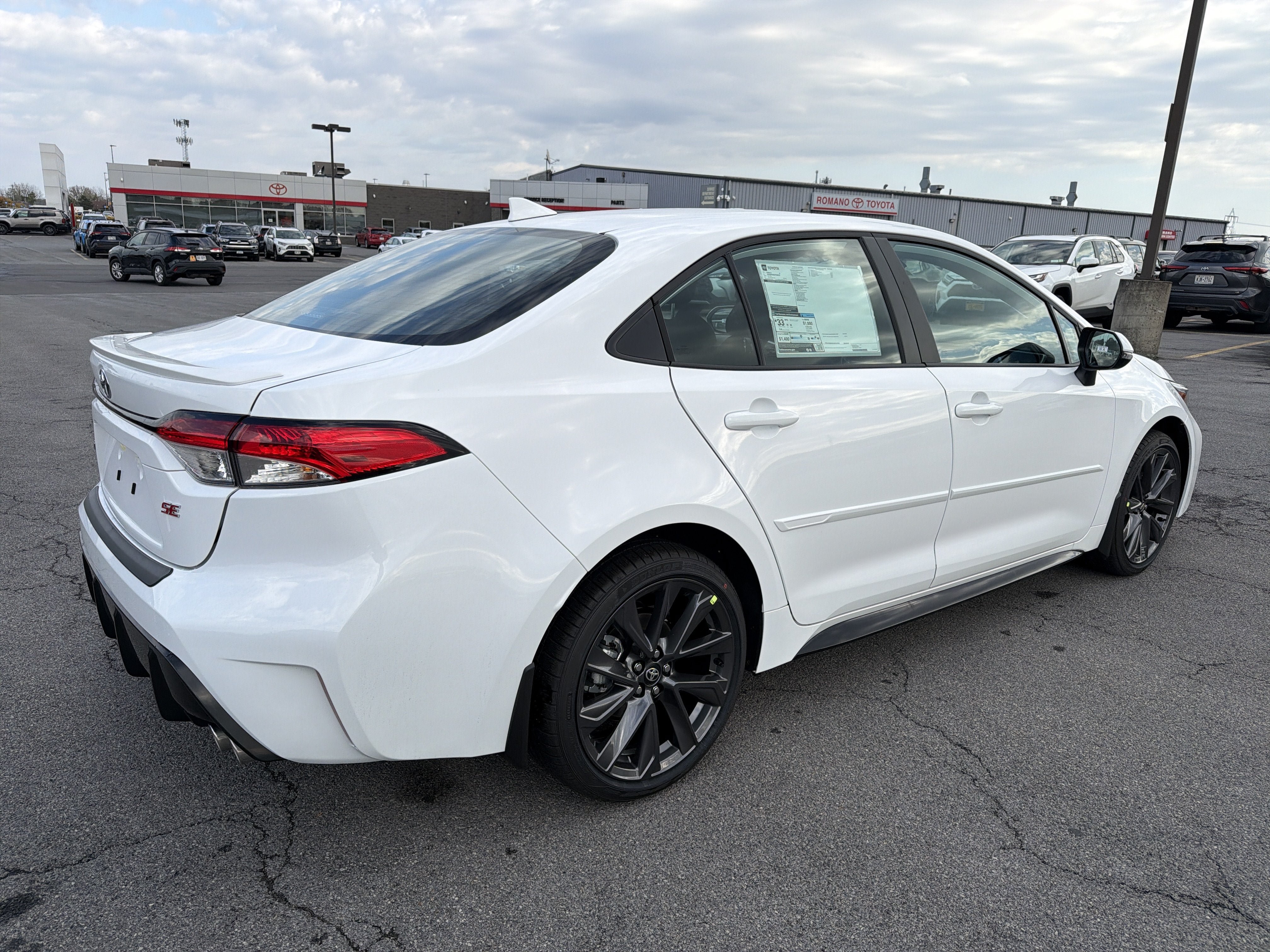 New 2027 Toyota Corolla SE FWD image 7