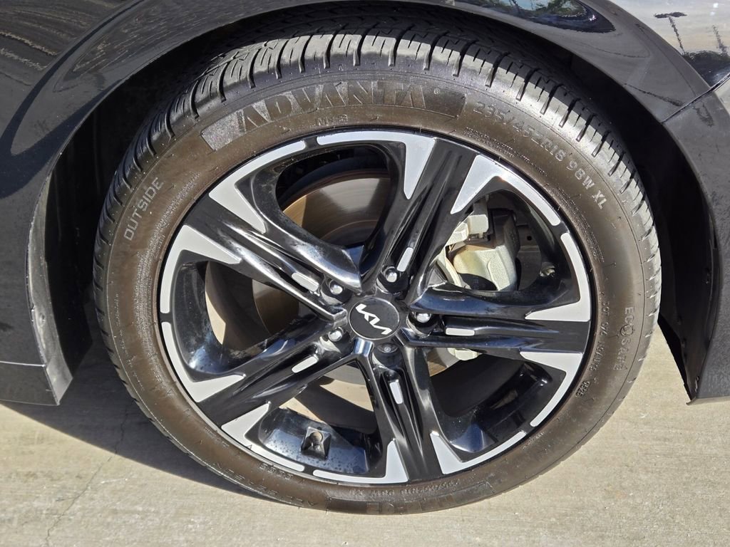 Used 2024 Kia K5 GT-Line w/ GT-Line Premium Package image 8