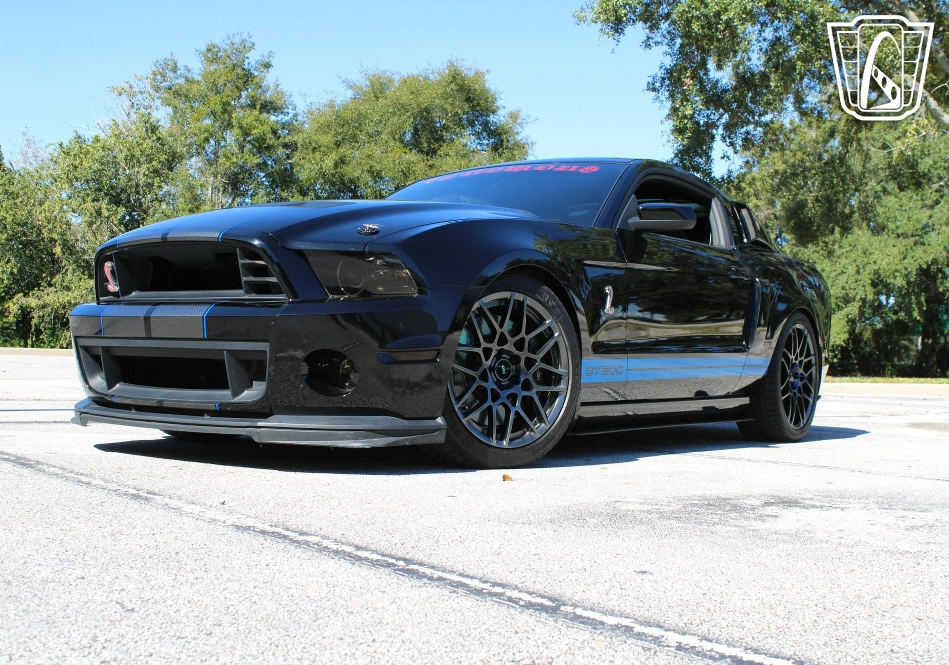 Used 2013 Ford Mustang Shelby GT500 RWD image 3