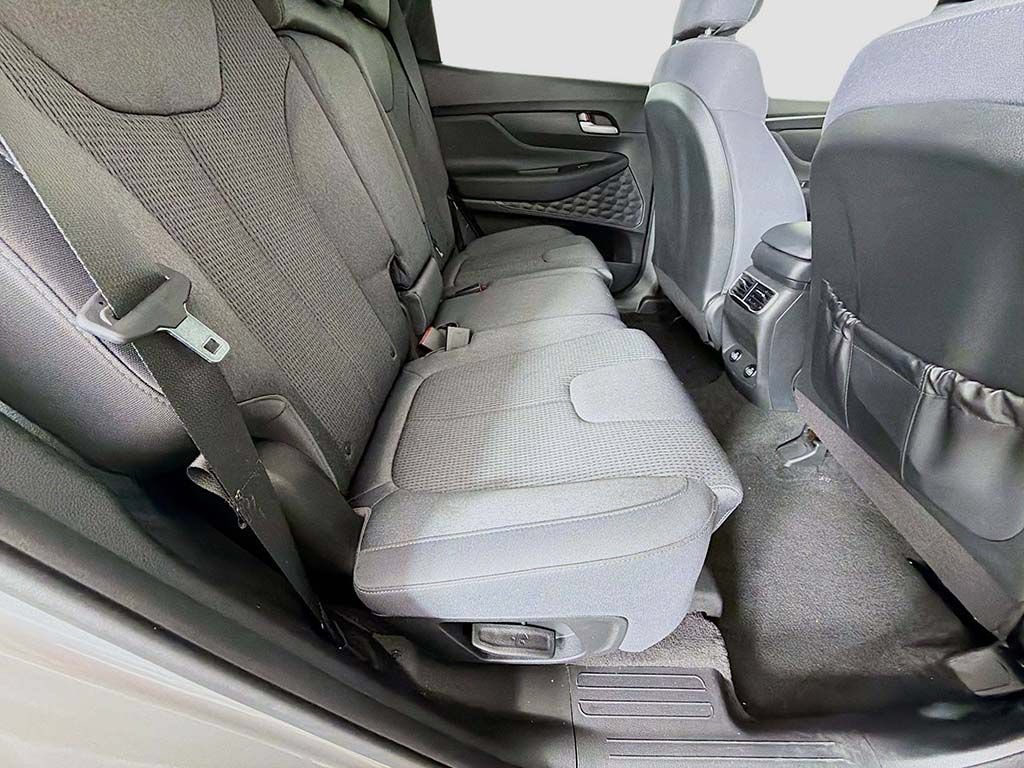 Used 2023 Hyundai Santa Fe SEL FWD image 26