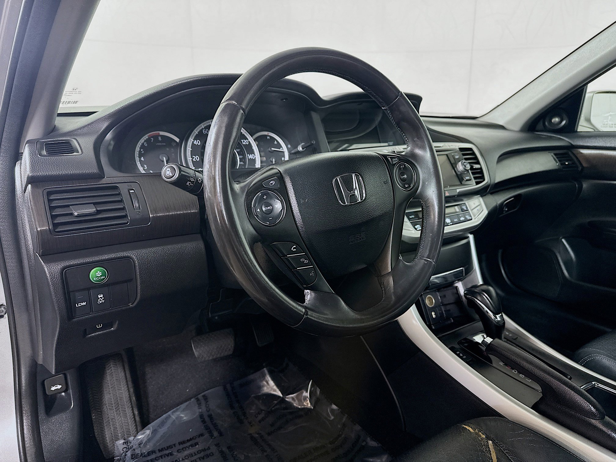 Used 2015 Honda Accord EX-L image 9