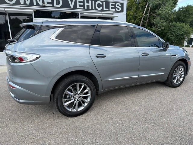 Certified 2024 Buick Enclave Avenir w/ Avenir Technology Package FWD image 3