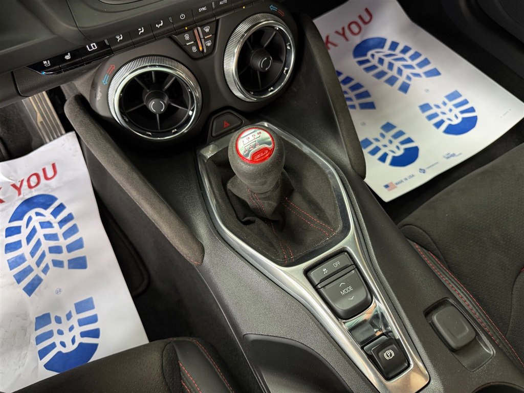 Used 2018 Chevrolet Camaro ZL1 image 53