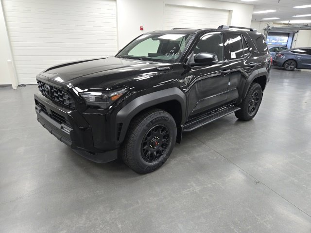 New 2026 Toyota 4Runner TRD Off-Road Premium AWD/4WD image 2
