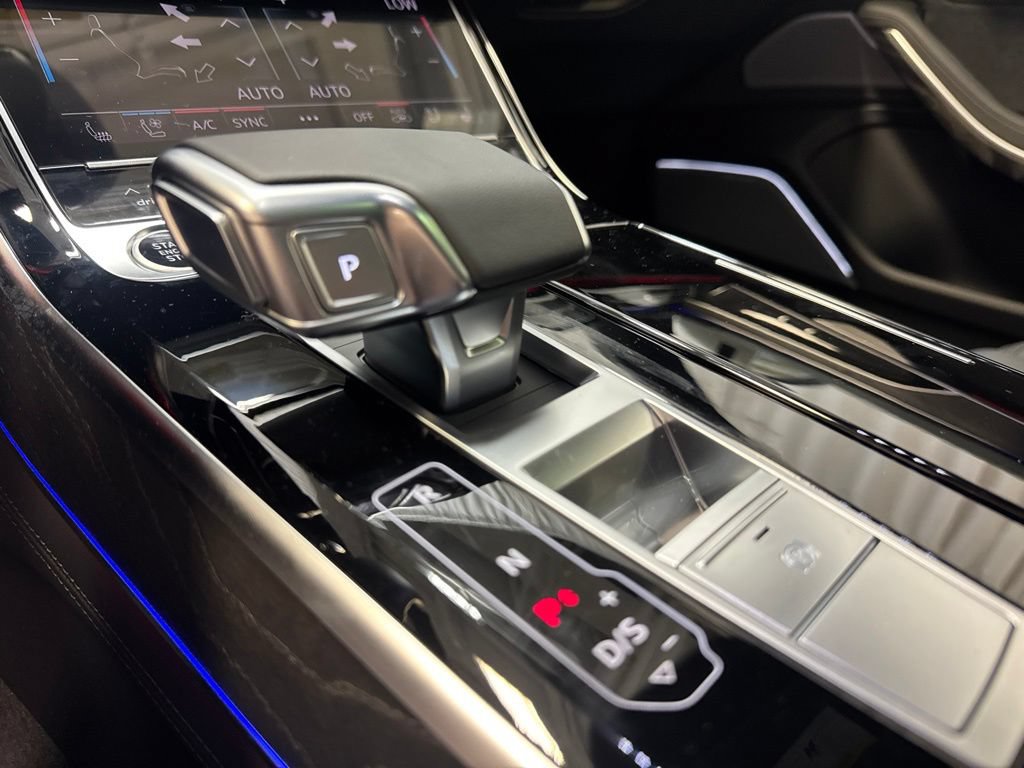 New 2027 Audi A8 L 3.0T AWD/4WD image 16