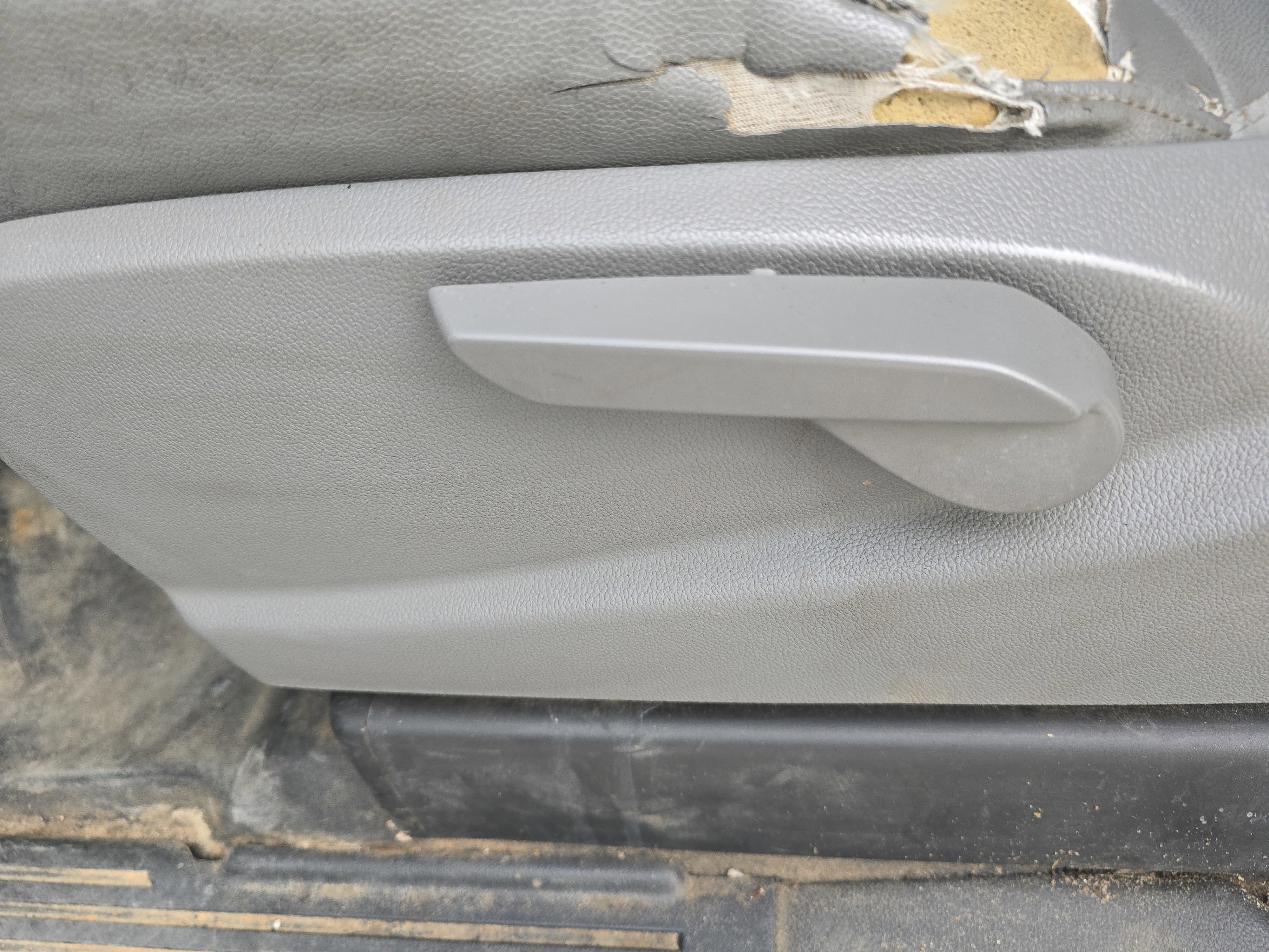 Used 2014 Chevrolet Silverado 1500 W/T image 11