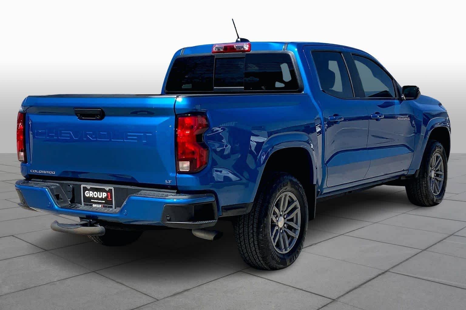 Used 2024 Chevrolet Colorado LT w/ LT Convenience Package II image 13